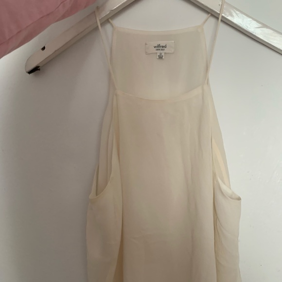 Aritzia Tops - Aritzia Wilfred Silk Tank Top